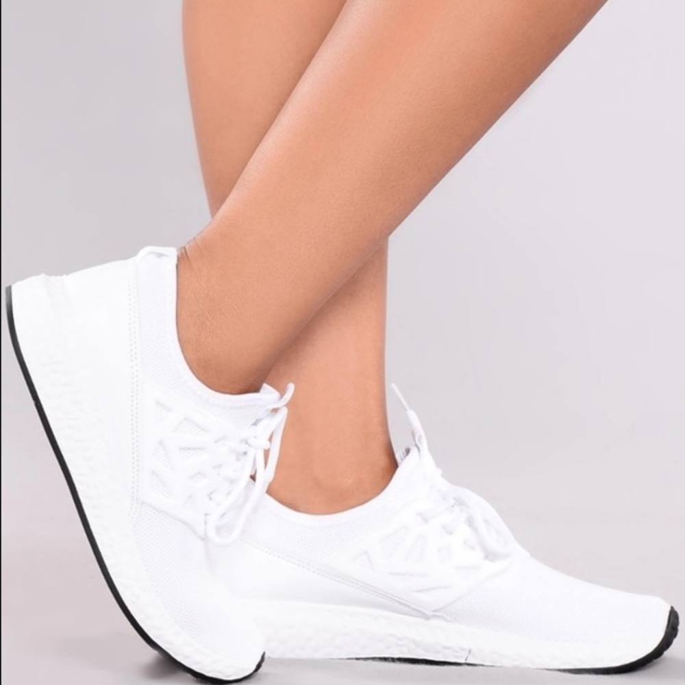 White Sneakers ✨